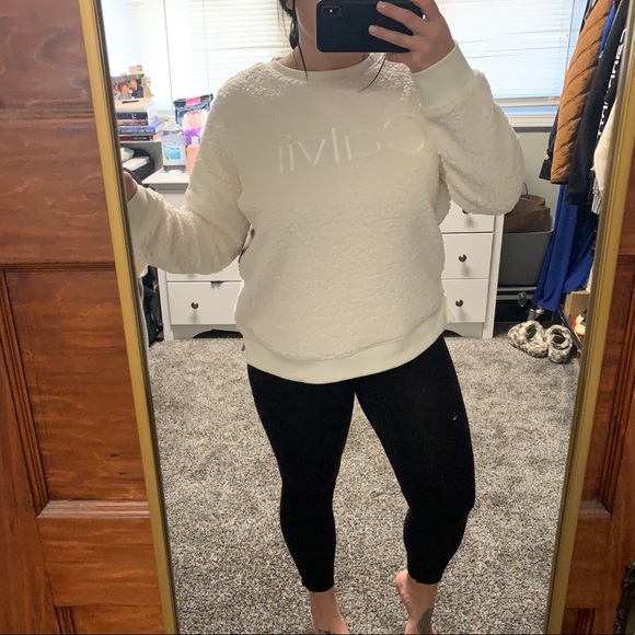 NWT - Picture 3 of 4